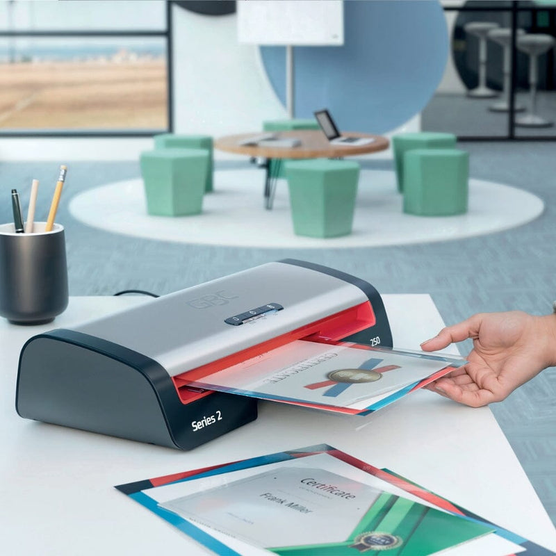 Plastificadora Carnet-Oficio Modelo 250 125 Micrones OFICINA Y LIBRERIA GBC 